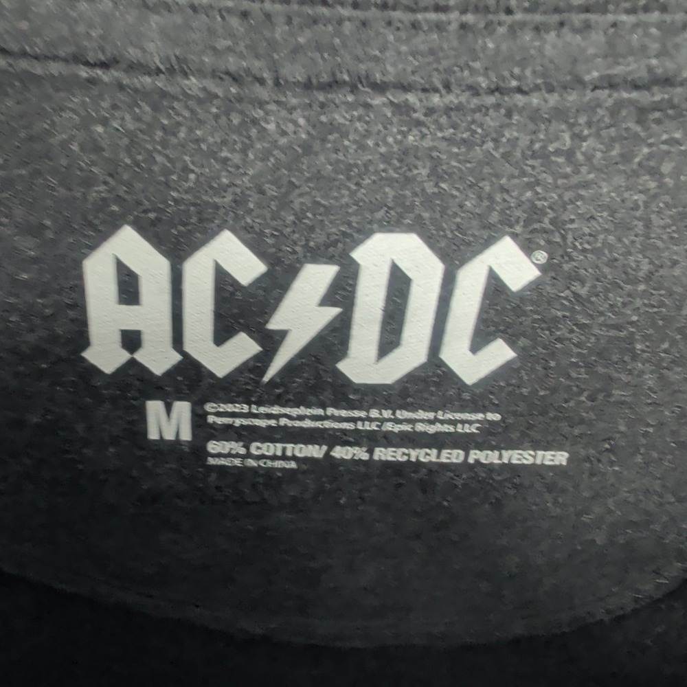 AC/DC 2003 We Salute You Music Rock Graphic Pullover Sweatshirt Black Size M - Picture 6 of 8